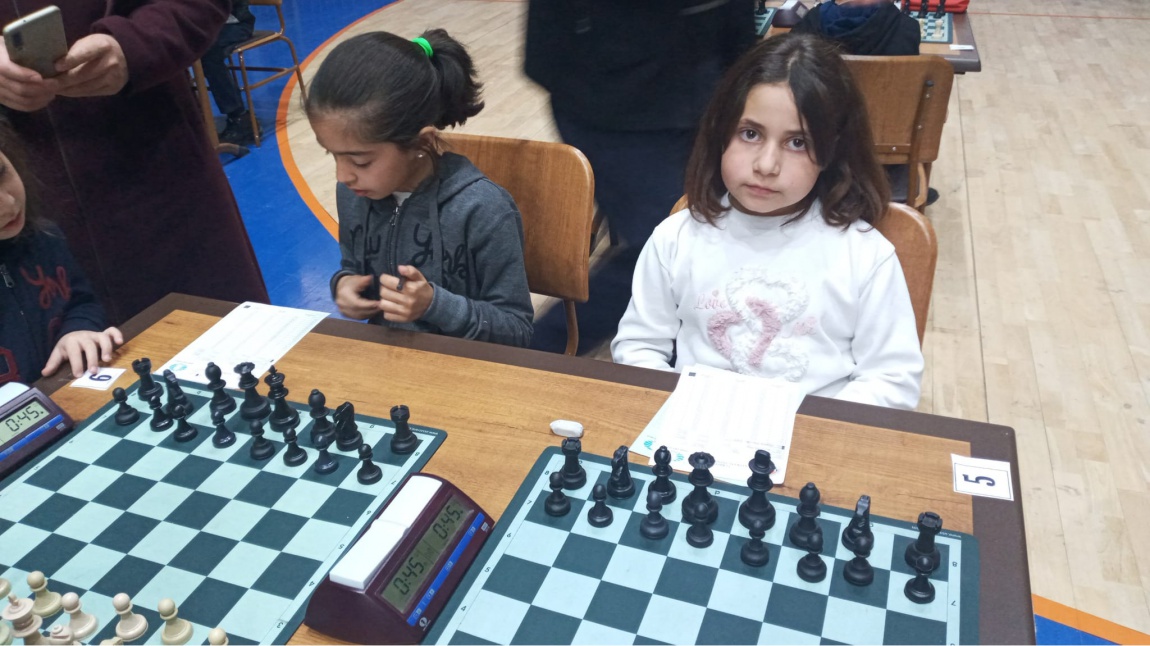 Öğrencilerimiz Küçükler Satranç Turnuvasına Katıldı